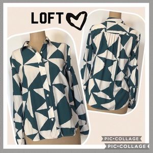 Green & White Fun Geometric Top